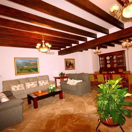 El Palmeral Casa Con Piscina En Holiday home *